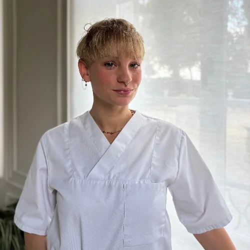 Margault Deladrier Osteopath: Book an online appointment