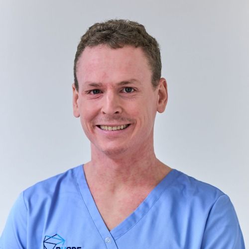 Leslie Germann (Dentiste implantologue et parodontolgue) | doctoranytime