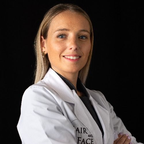 Emily Varisano (Dentiste): Prenez rendez-vous en ligne