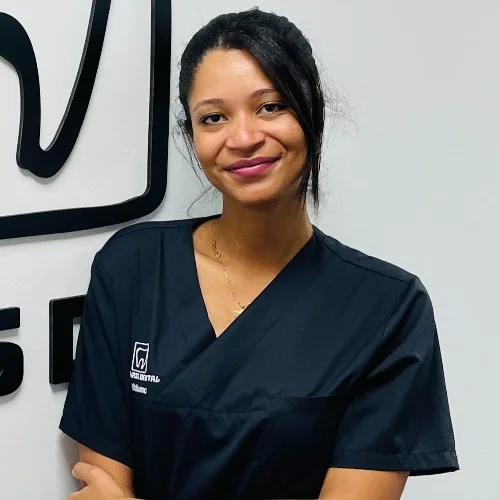 Julia Balbuena (Dentiste): Prenez rendez-vous en ligne