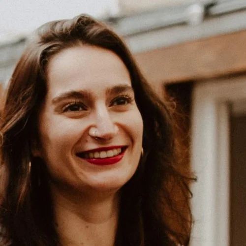 Nina Castagné (Kinésithérapeute): Prenez rendez-vous en ligne Nina Castagné (Kinésithérapeute): Prenez rendez-vous en ligne