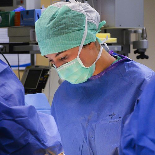 Dr Claire Viste (Chirurgien général) | doctoranytime