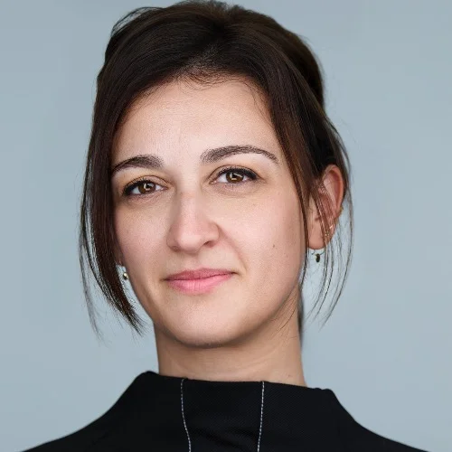 Adina Inescu (Sexologue): Prenez rendez-vous en ligne