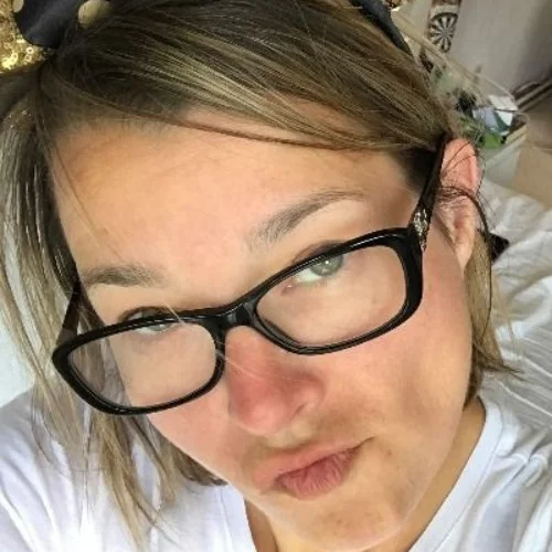 Stephanie Danguy (Tandarts): Boek online een afspraak