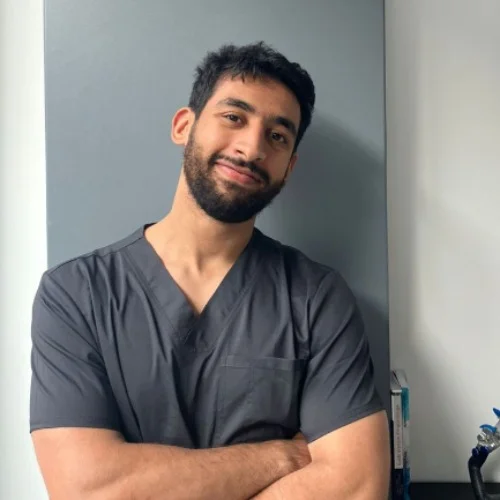 Hamza Yousrani Dentist: Book an online appointment