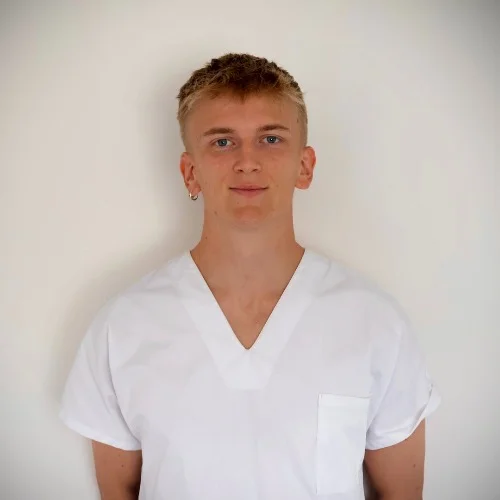 Matteo Convent Osteopath: Book an online appointment