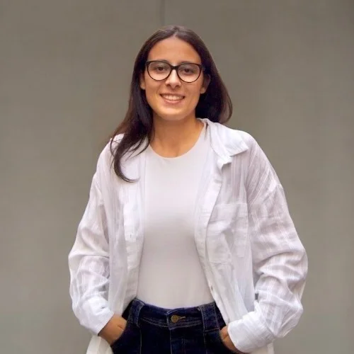 Clara Iacono (Kinésithérapeute): Prenez rendez-vous en ligne