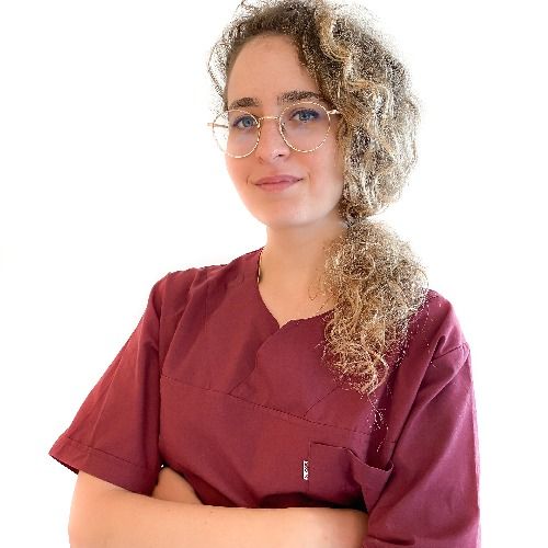 Asma Makni Periodontist | doctoranytime