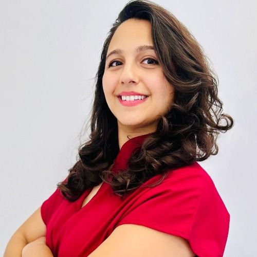 Maiyas Arab (Dentiste spécialisée en orthodontie) | doctoranytime