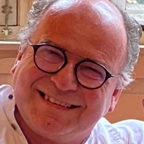 Dr Philippe Cuvelier (Kinderarts): Boek online een afspraak