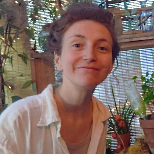 Dr Louise Louvet (Huisarts): Boek online een afspraak