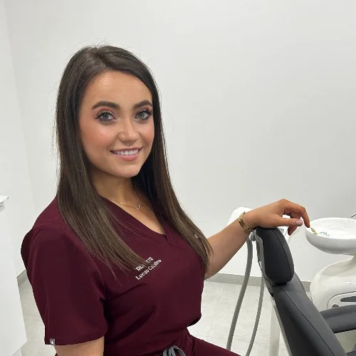 Catalina Lucau (Dentiste): Prenez rendez-vous en ligne Catalina Lucau (Dentiste): Prenez rendez-vous en ligne
