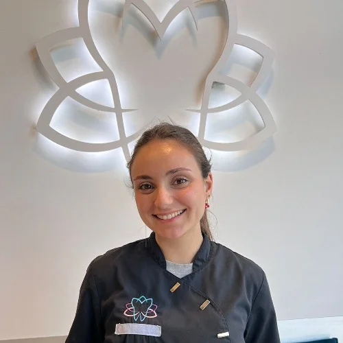 Nadida Nsouli (Dentiste): Prenez rendez-vous en ligne Nadida Nsouli (Dentiste): Prenez rendez-vous en ligne