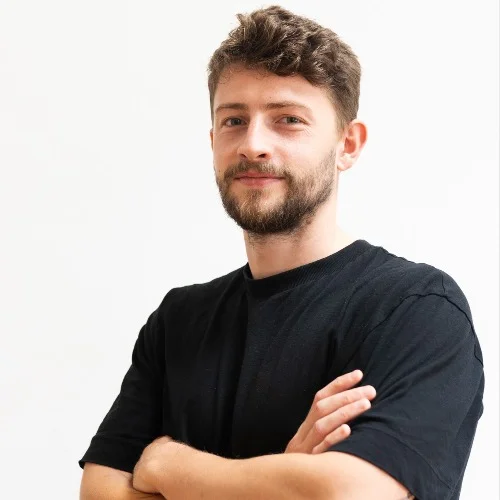 Emmanuel Léon Osteopath: Book an online appointment