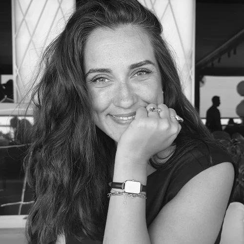 Gamze Güler (Sexologue): Prenez rendez-vous en ligne