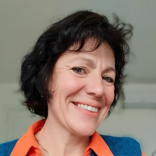 Helena Lizza (Hypnothérapeute et coach professionnel): Boek online een afspraak Helena Lizza (Hypnothérapeute et coach professionnel): Boek online een afspraak