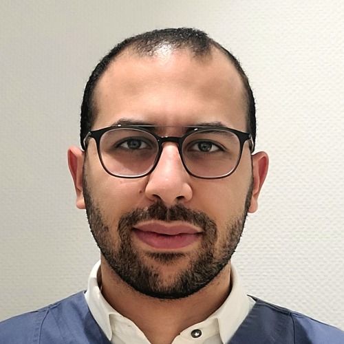 Ayoub Sghir (Tandarts): Boek online een afspraak