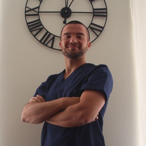 Arnaud Husson Osteopath: Book an online appointment