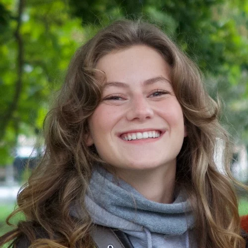 Olivia Mosselmans (Kinesist): Boek online een afspraak