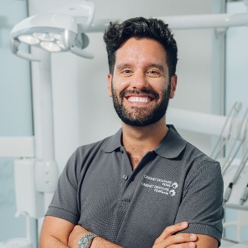 Daniel CERDAN PERIS (Dentiste): Prenez rendez-vous en ligne