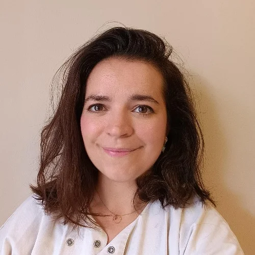 Alexia Vanbruaene (Ostéopathe): Prenez rendez-vous en ligne