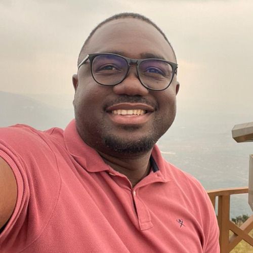 Dr Christel Mikinda (Médecin Généraliste): Prenez rendez-vous en ligne