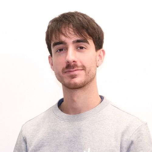 Emanuele Fumuso  Osteopath: Book an online appointment