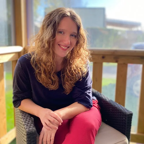 Alix Besnard Clinical psychologist: Book an online appointment