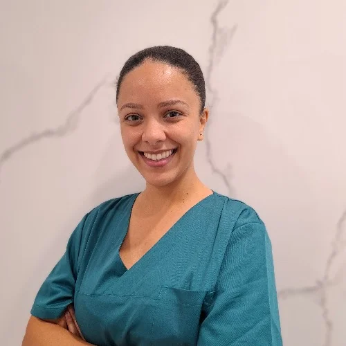 Hajar Bouaich (Dentiste): Prenez rendez-vous en ligne Hajar Bouaich (Dentiste): Prenez rendez-vous en ligne