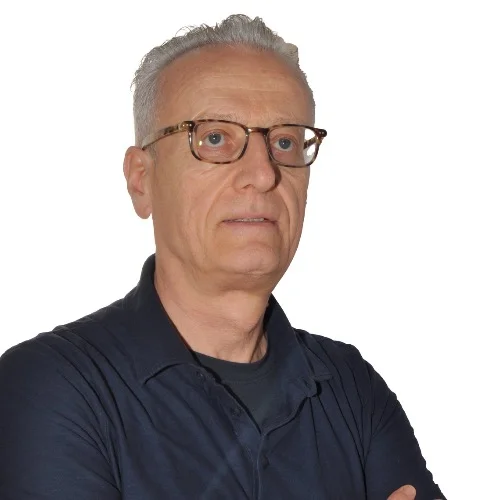 Maurizio Leone (Ostéopathe): Prenez rendez-vous en ligne