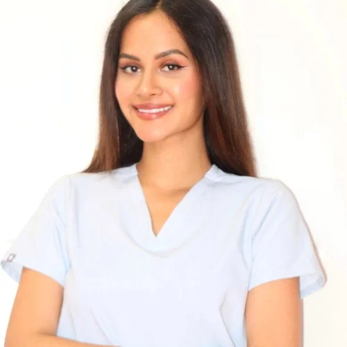 Dr. Valeria Baque Moreira Dentist: Book an online appointment