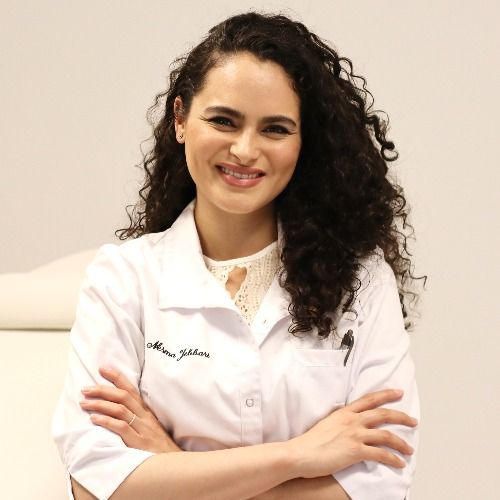 Dr Nesma Jebbari (Médecin Esthétique): Prenez rendez-vous en ligne