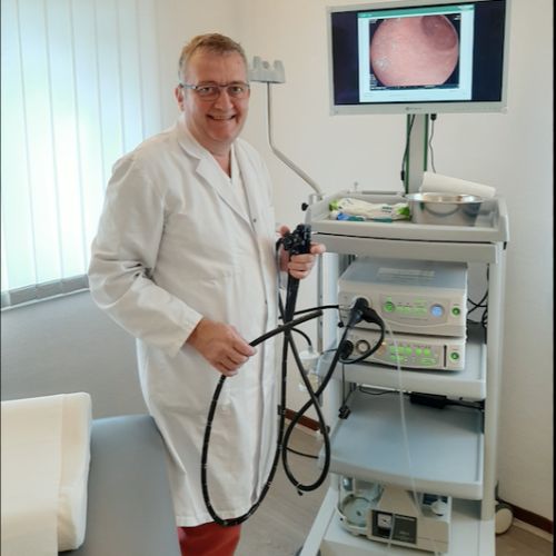 Dr Bernard Caucheteur (Gastro Entérologue) | doctoranytime