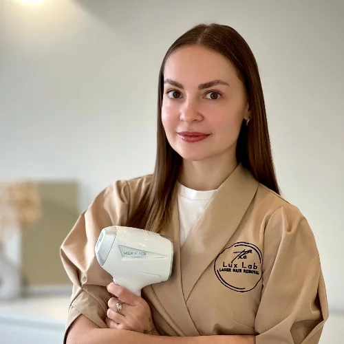 Anna Pozhydaieva (Esthéticienne): Prenez rendez-vous en ligne Anna Pozhydaieva (Esthéticienne): Prenez rendez-vous en ligne
