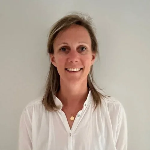 Laurie Van de Poel (Kinésithérapeute): Prenez rendez-vous en ligne Laurie Van de Poel (Kinésithérapeute): Prenez rendez-vous en ligne