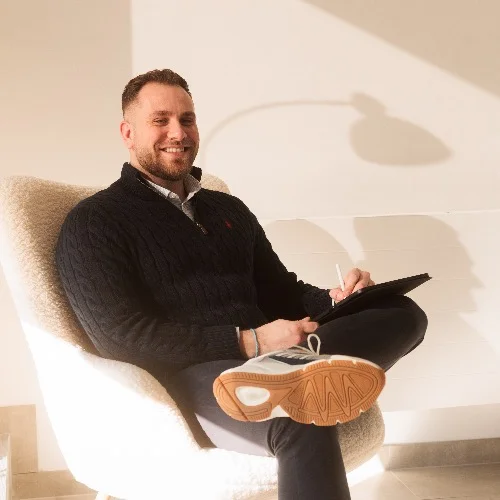 Christos DELFIS Psychologist: Book an online appointment Christos DELFIS Psychologist: Book an online appointment