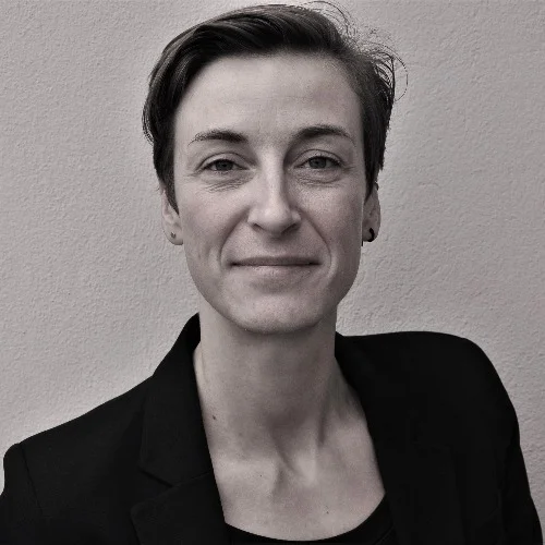 Julia Tomanek (Psychothérapeute): Prenez rendez-vous en ligne Julia Tomanek (Psychothérapeute): Prenez rendez-vous en ligne