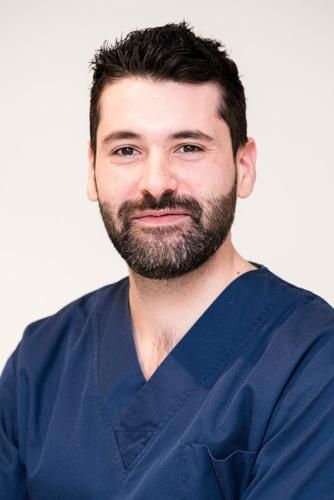 Dr Emmanuel Costa Neurosurgeon: Book an online appointment