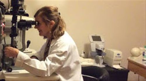 Dr Françoise Edith Sucs (Ophtalmologue): Prenez rendez-vous en ligne