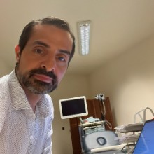 Dr Cédric Entezari Urologist: Book an online appointment