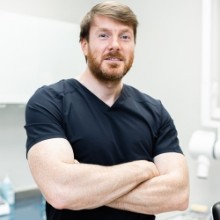 Nicolas Celieres (Orthodontist): Boek online een afspraak