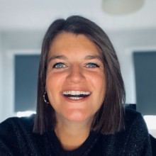 Sara Léost (Psychologue) | doctoranytime
